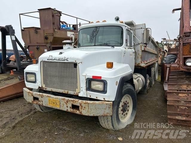 Mack RD688S Camion benne