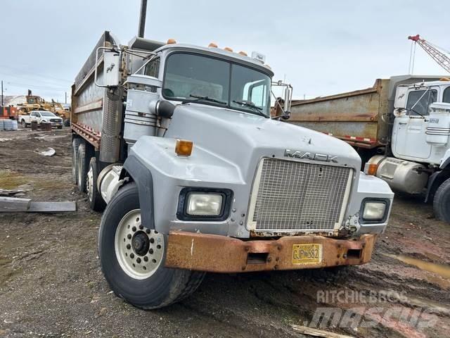 Mack RD688S Camion benne