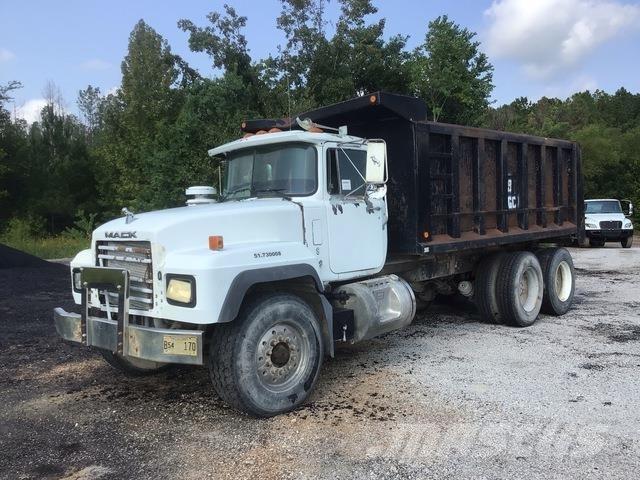 Mack RD688S Camion benne