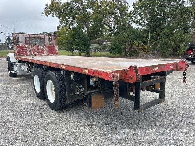 Mack RD690S Camion plateau