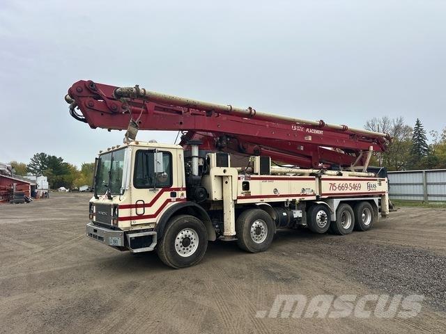Mack S 45SX Pompe à béton