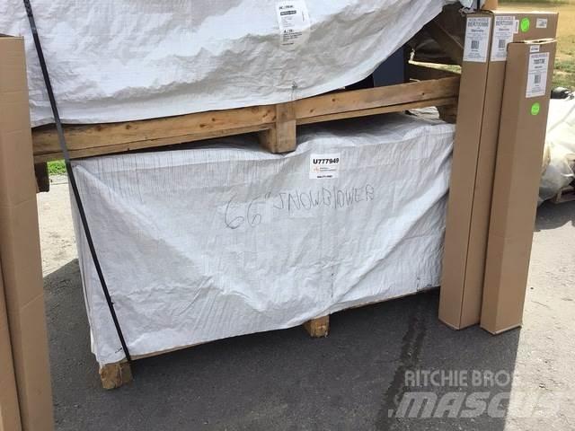 Mahindra  Autres équipements pour route et neige