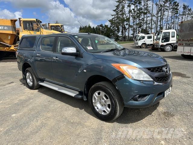 Mazda BT-50 Utilitaire benne