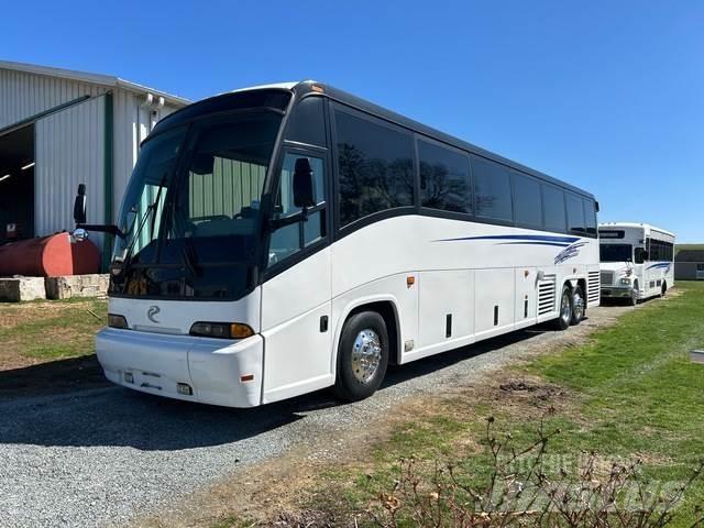 MCI 102-EL3 Mini-bus