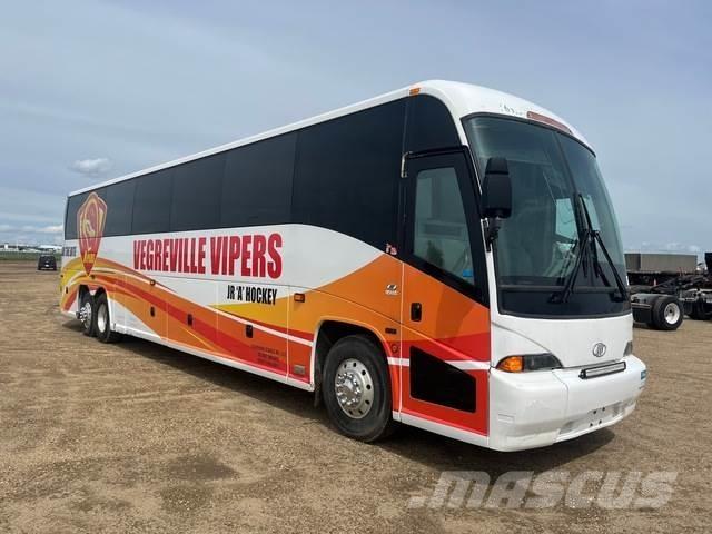 MCI J4500 Mini-bus