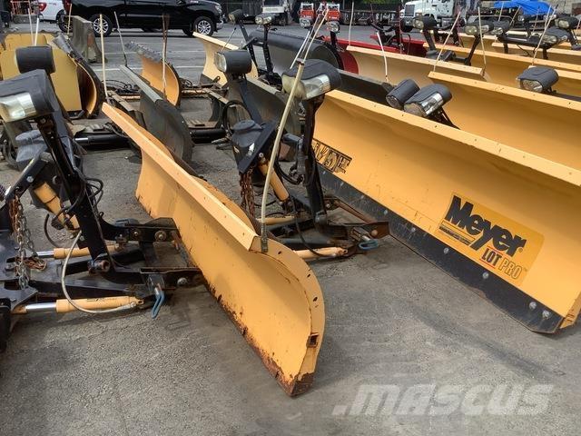 Meyer LP-8.0 Chasse neige