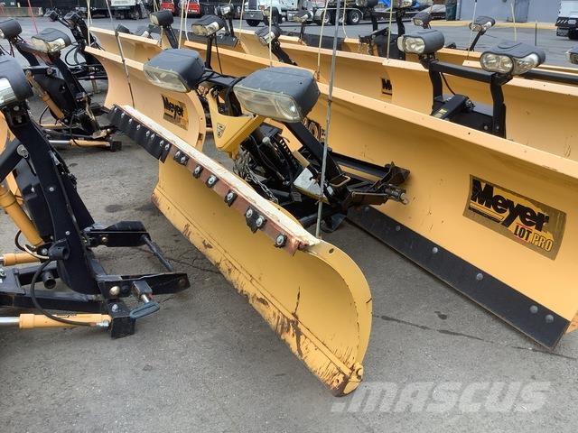 Meyer LP-8.0 Chasse neige