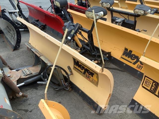 Meyer LP-8.0 Chasse neige