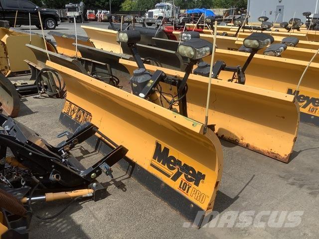 Meyer LP-8.0 Chasse neige