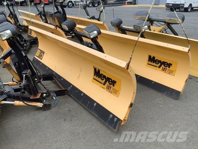 Meyer LP-9.0 Chasse neige