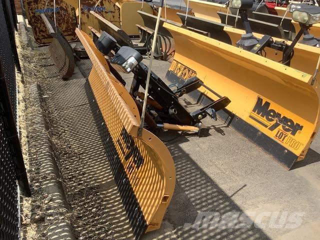 Meyer LP-9.0 Chasse neige