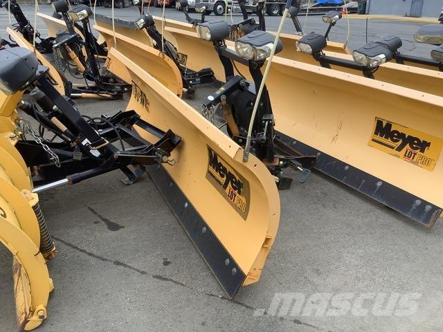 Meyer LP-9.0 Chasse neige