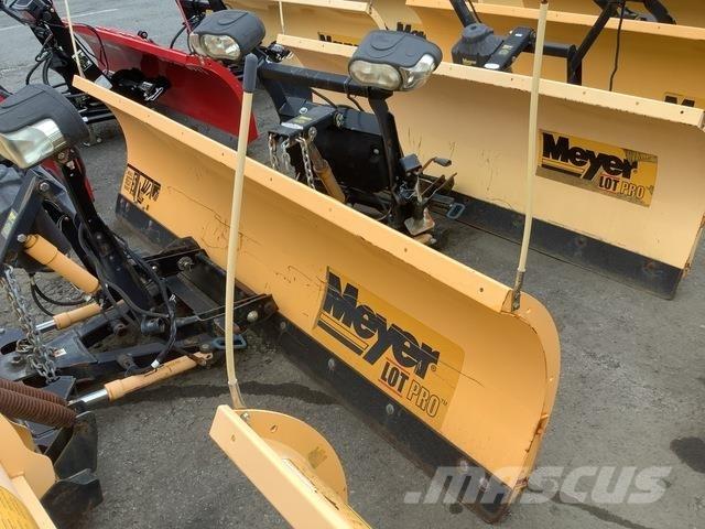 Meyer LP-9.0 Chasse neige