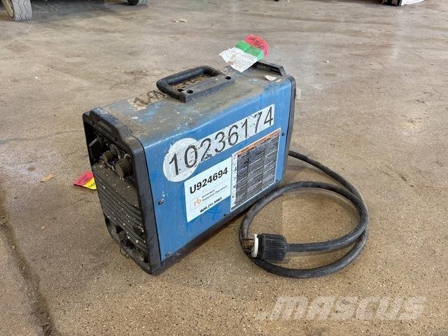 Miller CST-280 Poste à souder