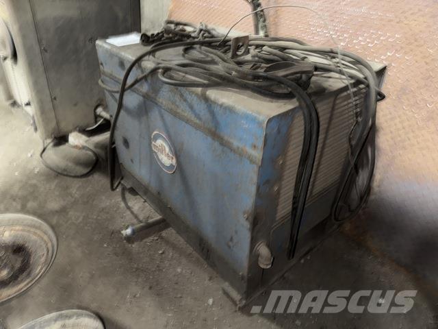 Miller SRH-444 Poste à souder