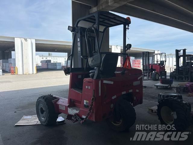 Moffett M55.4 Chariot élevateur pour camion