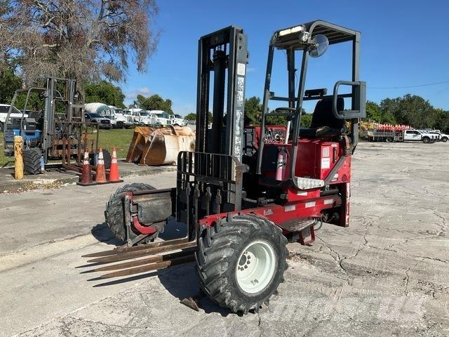 Moffett M5500 Chariot élevateur pour camion