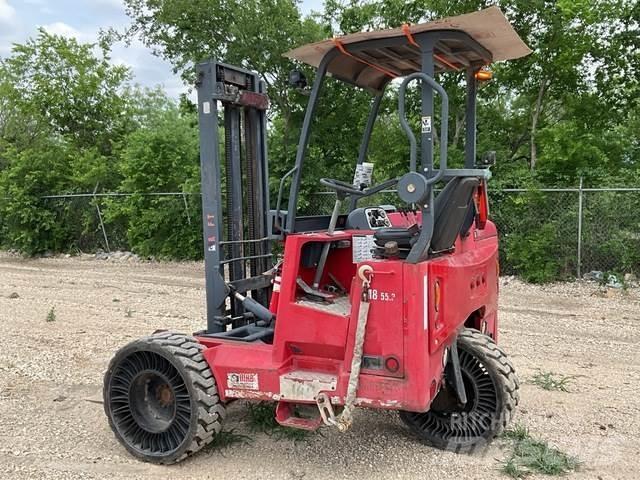 Moffett M855.3 Chariot élevateur pour camion