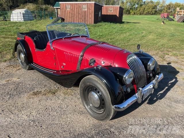 Morgan Plus 4 Voiture