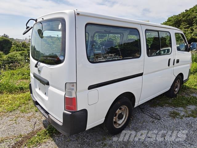 Nissan Caravan Mini-bus