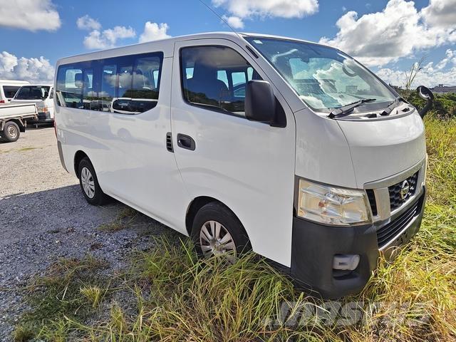 Nissan Caravan Mini-bus