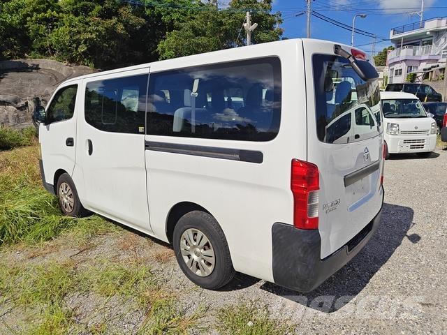 Nissan Caravan Mini-bus