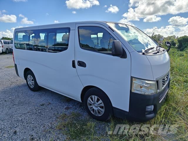 Nissan Caravan Mini-bus