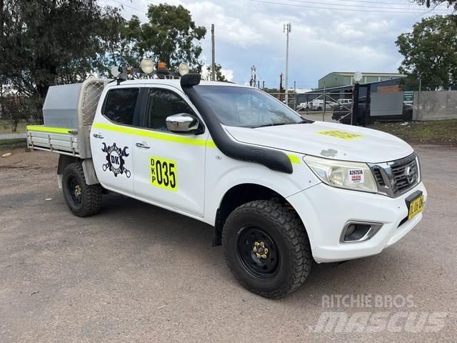 Nissan Navara Utilitaire benne