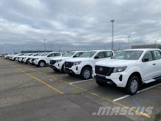 Nissan Navara Autre fourgon / utilitaire