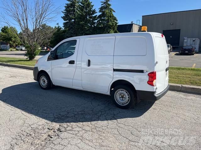 Nissan NV200 Utilitaire