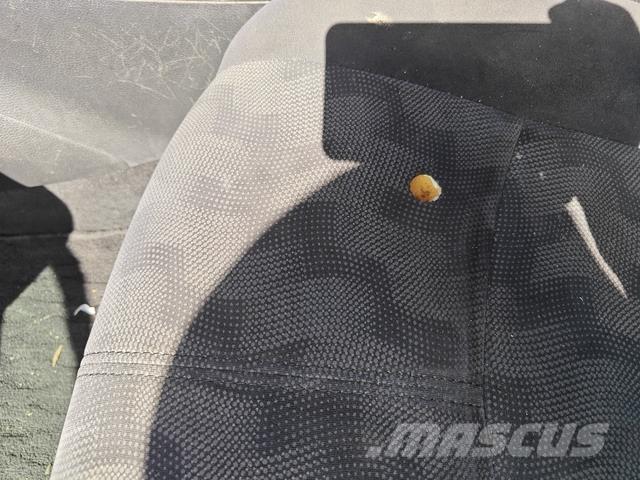 Nissan SYLPHY Voiture