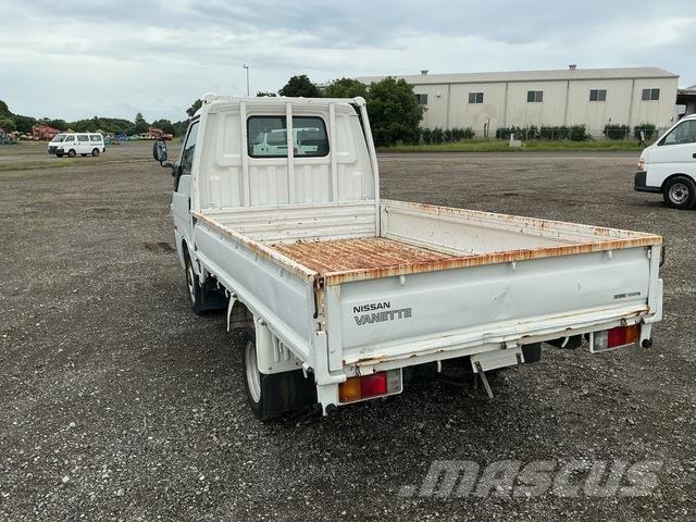 Nissan VANETTE Autre fourgon / utilitaire