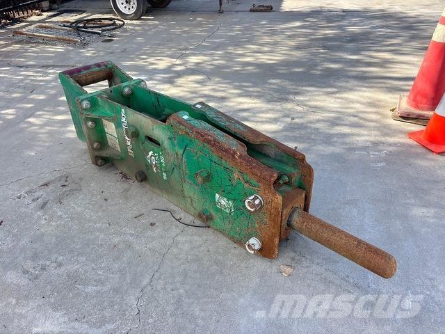 Okada ORV1300 Marteau hydraulique