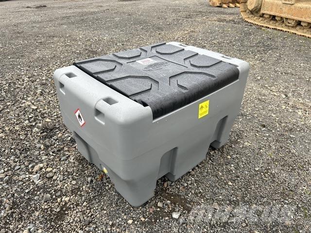  Olsen DD330 Réservoirs de carburant et d'additifs