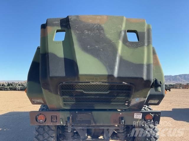 Oshkosh AMK29A1 Camion benne