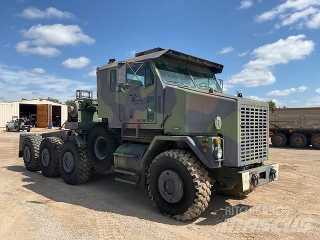 Oshkosh M1070 Camion dépannage