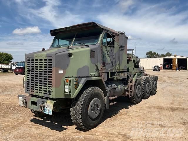 Oshkosh M1070 Camion dépannage