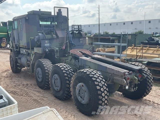 Oshkosh M1070 Camion dépannage