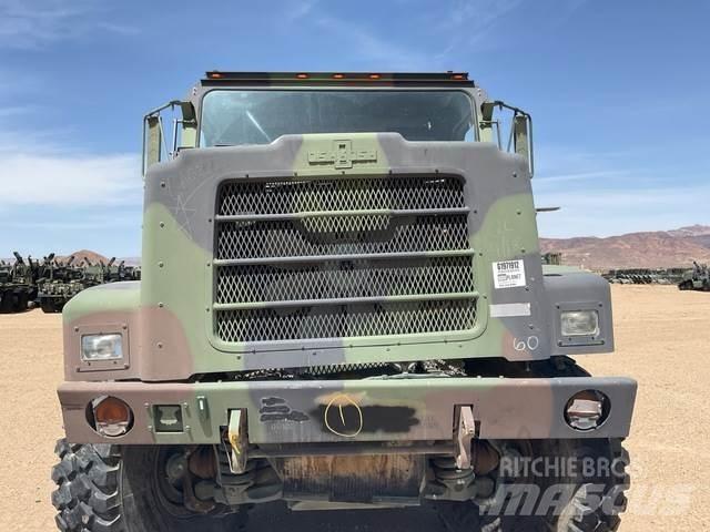 Oshkosh MK29 Camion benne