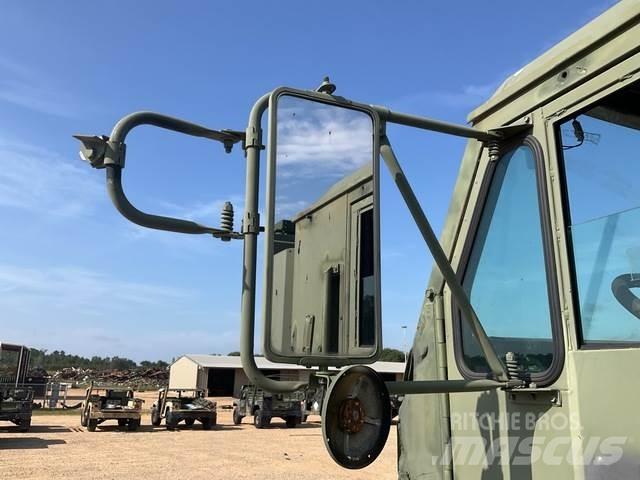 Oshkosh MKR18 Autre camion