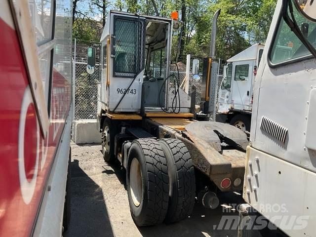 Ottawa Kalmar Tracteur de manœuvre