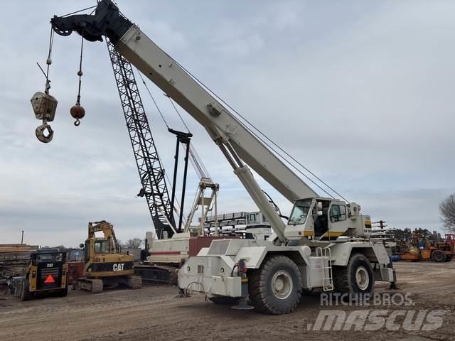 P&H CN150 Grues mobiles