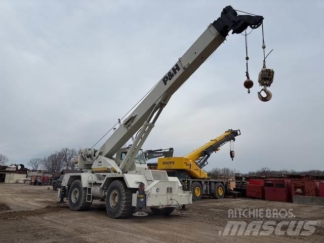 P&H CN150 Grues mobiles