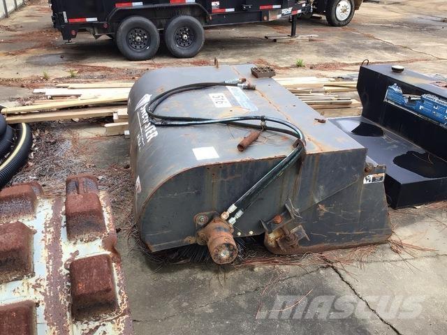 PALADIN 20572M Balayeuse / Autolaveuse