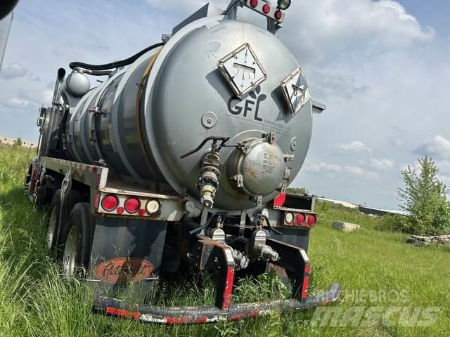 Peterbilt  Camion aspirateur, Hydrocureur