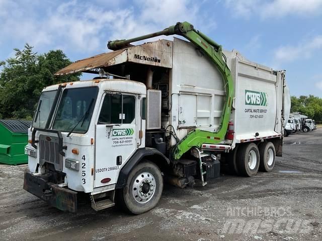Peterbilt 320 Camion poubelle