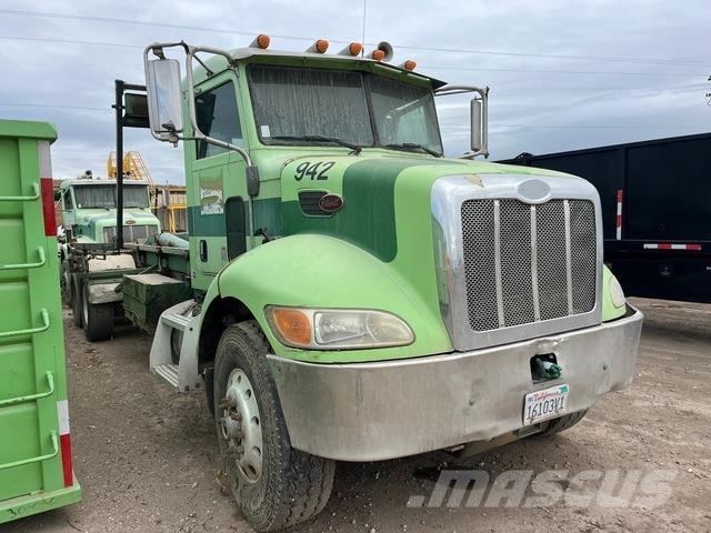 Peterbilt 330 Camion ampliroll