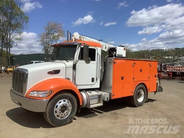 Peterbilt 335 Camions et véhicules municipaux