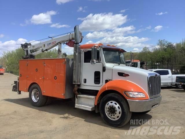 Peterbilt 335 Camions et véhicules municipaux
