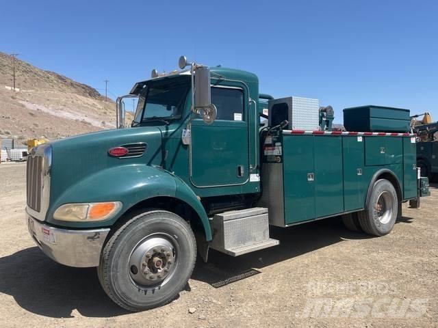 Peterbilt 335 Camions et véhicules municipaux